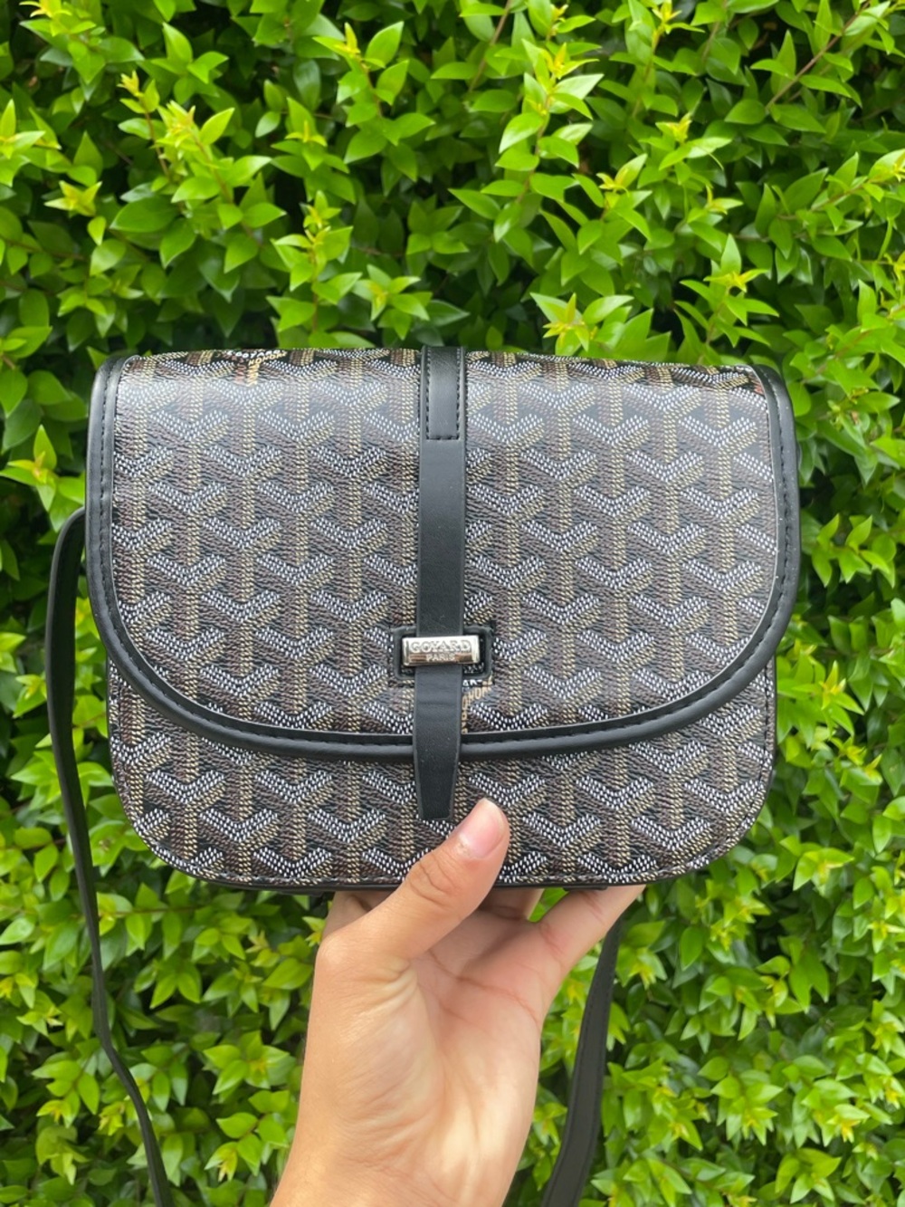 Classic Black Crossbody Bag with Geometric Pattern